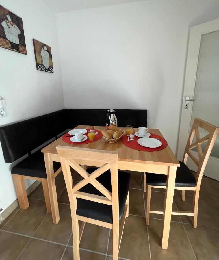 Ferienwohnung Bergstrasse Wilhelmsdorf Exteriér fotografie